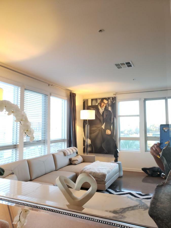 Penthouse Dreams * Irvine